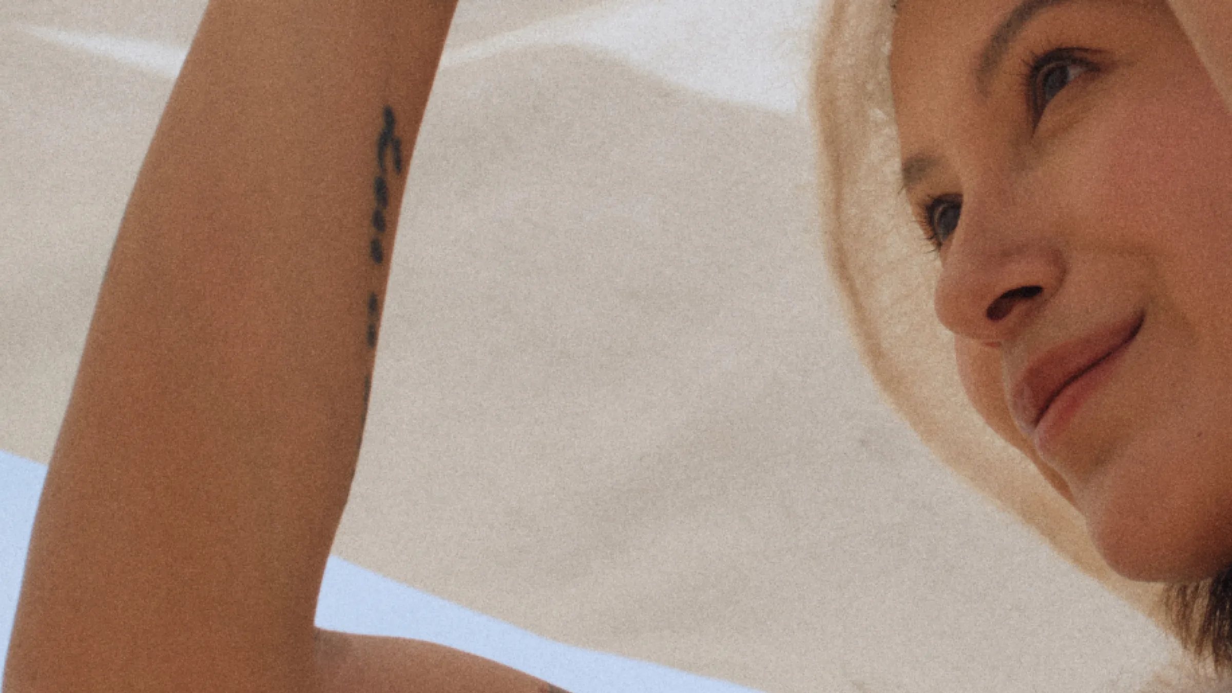 Sous le Vent — atmosphere