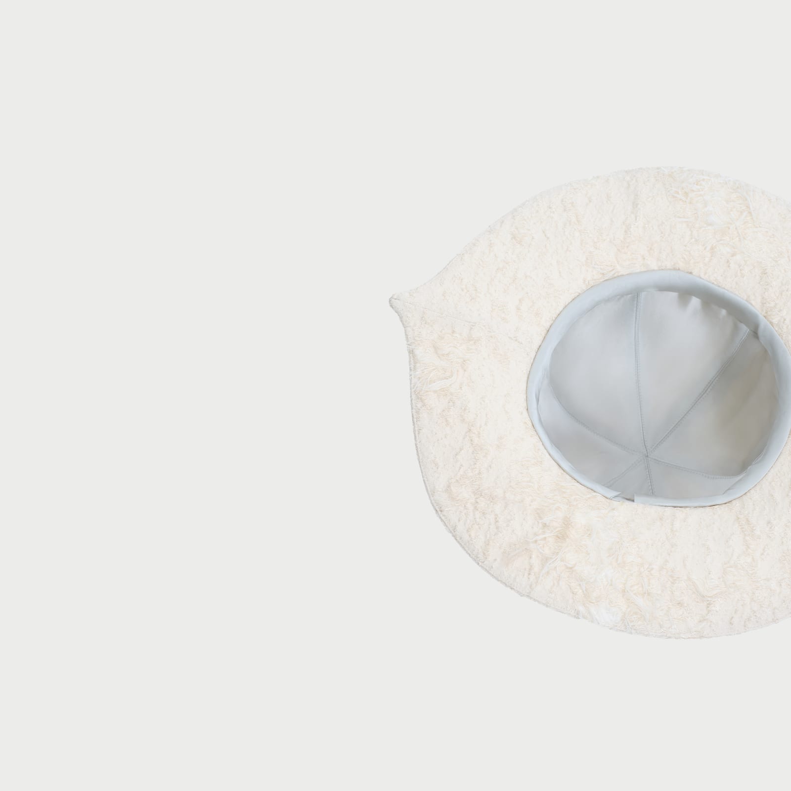 The Curve Paradox Eggshell White · Fringe view 2