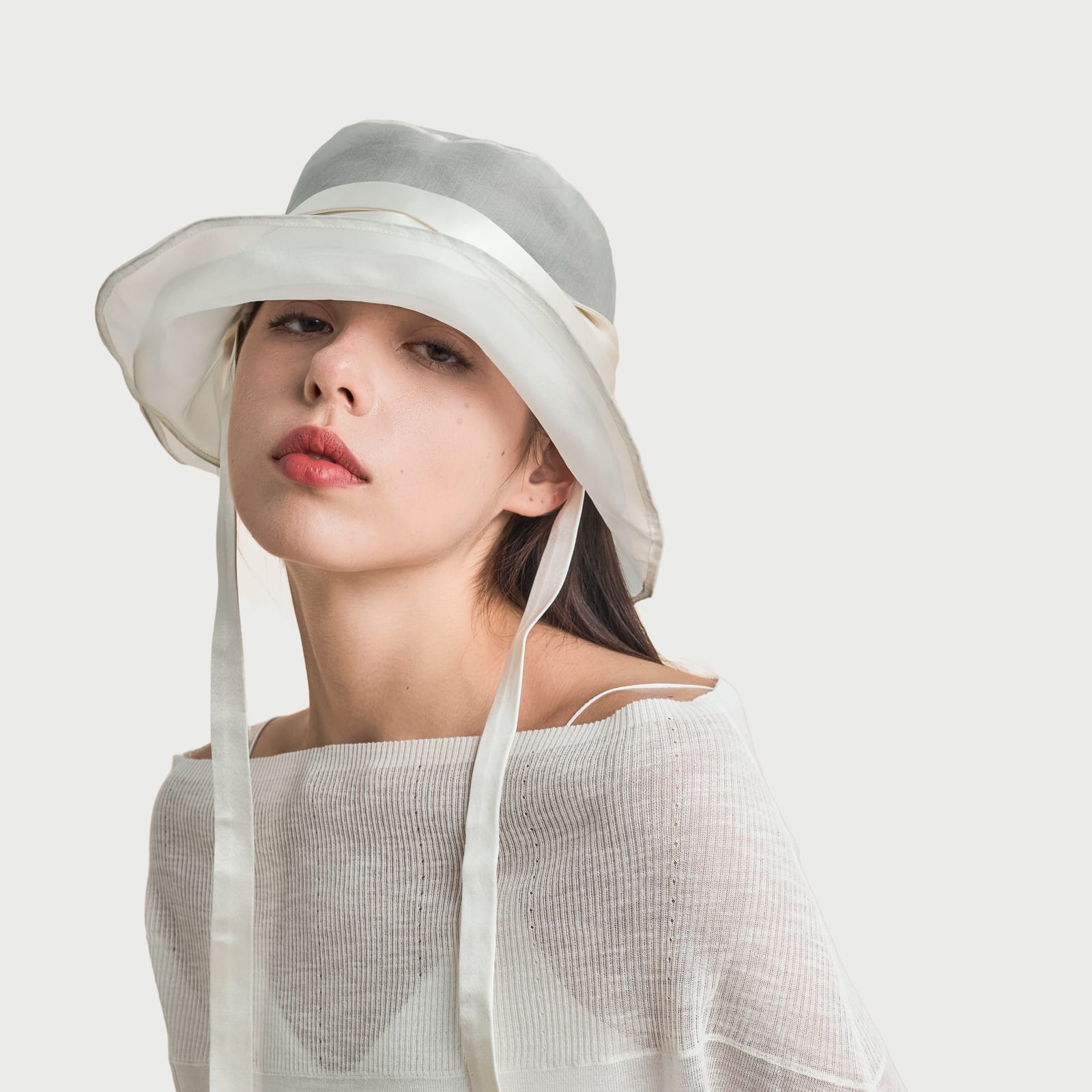 The Growth Collection Pearl White view 5