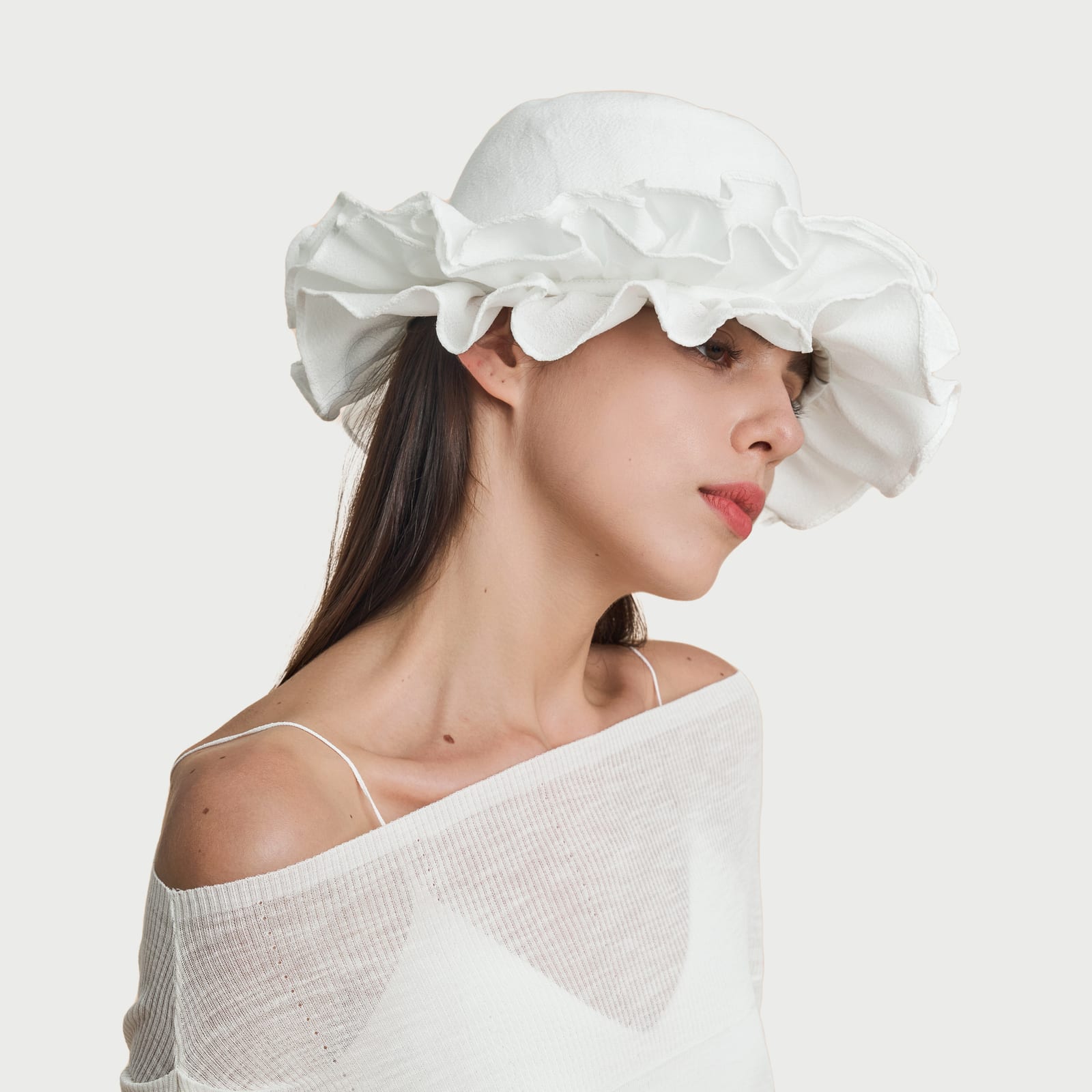 The Growth Collection Pearl White view 5